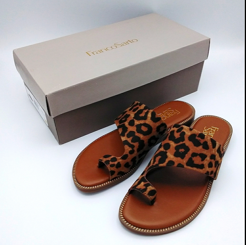 Franco Sarto Gem3 Toe Loop Leopard Sandals 🐆